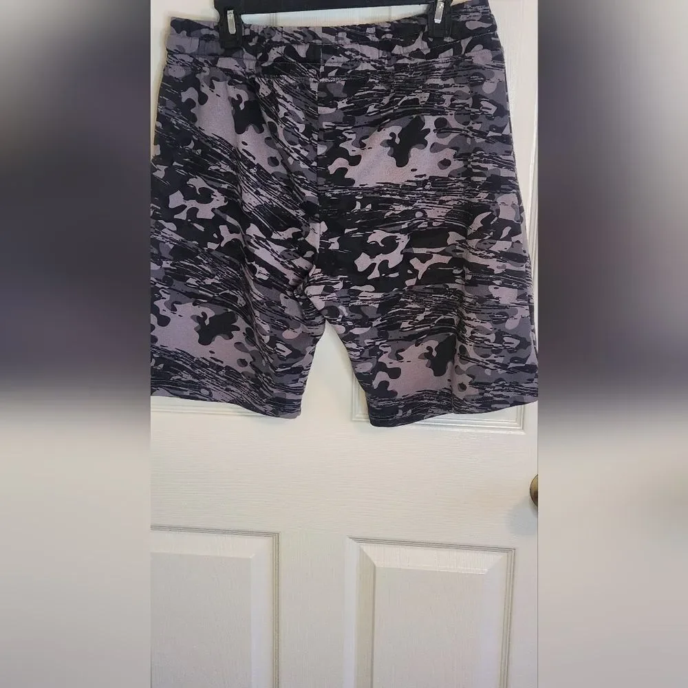 Sketchers Sport L Camouflage Print Elastic Waist Drowstring  Pull On Men Shorts